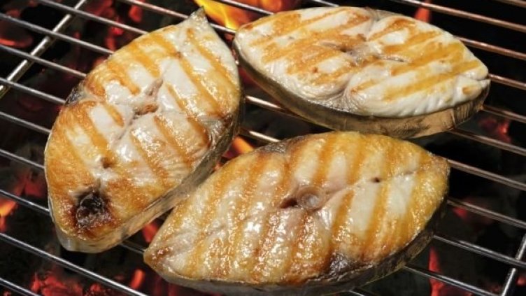 Врачани се натровиха с печен паламуд на кулинарен фест