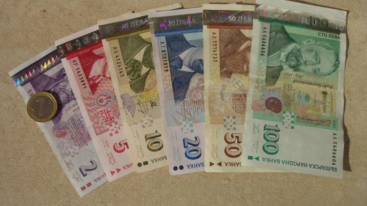 Българинът живее с 13 лв. на ден