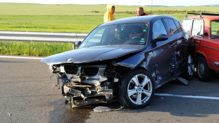 Още три жертви на пътя. За часове станаха седем...