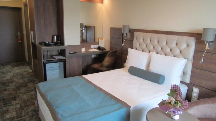 Румънци, израелци, германци и французи най-често са нощували във Варна през май