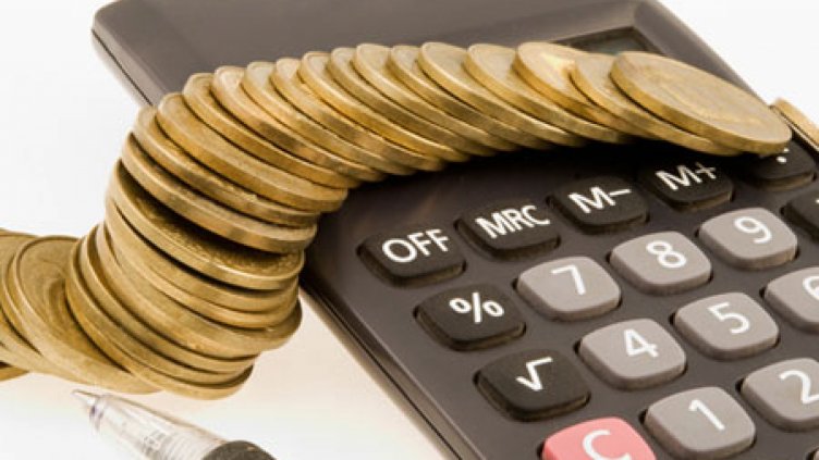 Ръстът на оборотите на търговците на дребно се забавя значително през юли