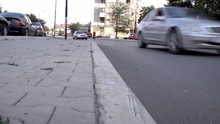 Три години условно за смъртта на двама пешеходци на тротоар