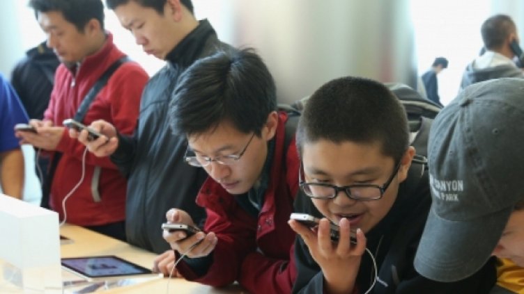 Китай забранява анонимността в интернет