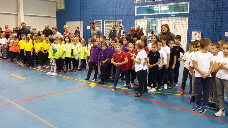 ОУ „Христо Ботев“ стана победител в състезанията „Бързи и сръчни“ за първи клас (СНИМКИ)