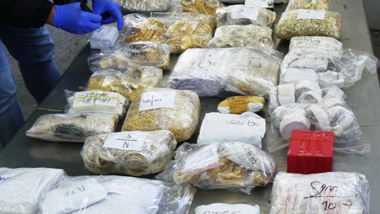 Спипаха над 40 кг злато на ГКПП "Дунав мост"