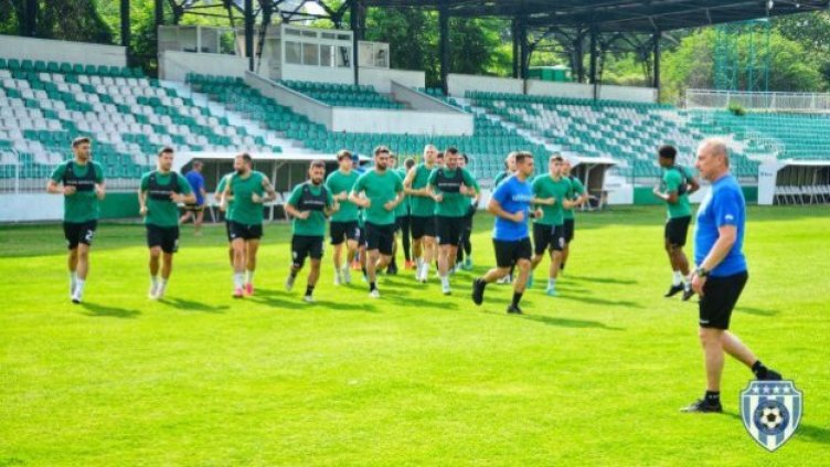 Апоел Беер Шева приема Черно море в Унгария