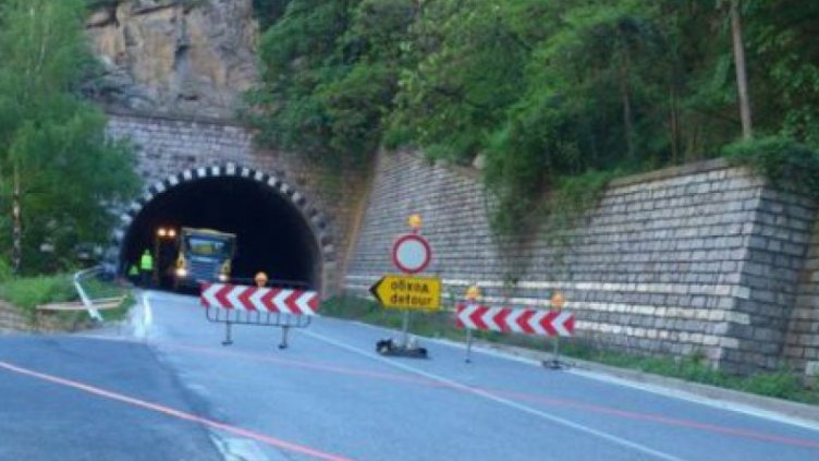 Затвориха пътя Айтос – Провадия заради зверска катастрофа