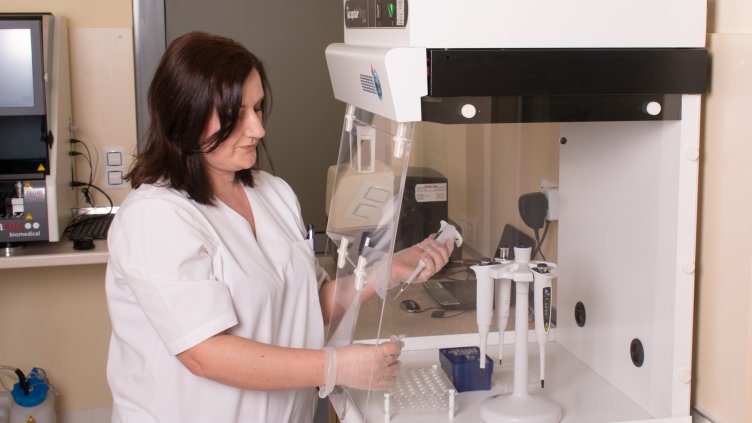 162 лаборатории правят уж безплатните тестове. Вижте кои са и къде са