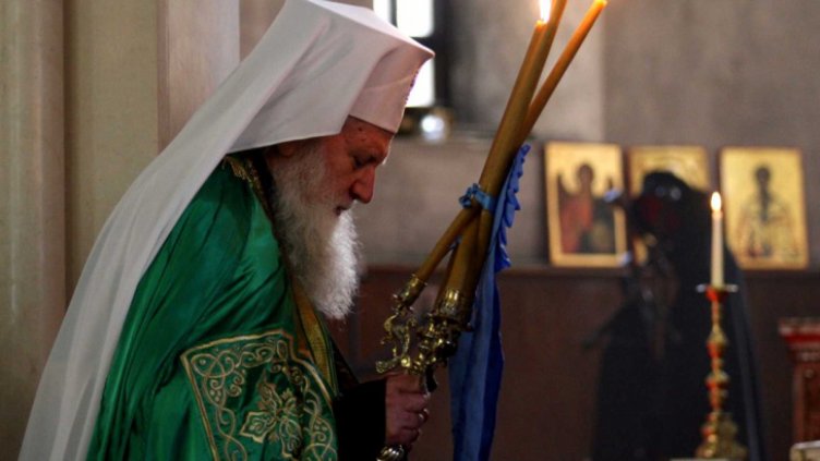 Патриарх Неофит: На Цветница радостта трябва да владее душите ни