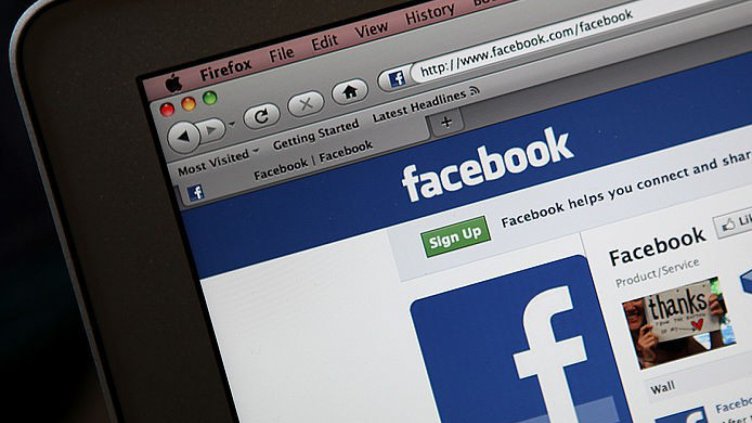 Фейсбук обвинен от Германия и похвален от САЩ