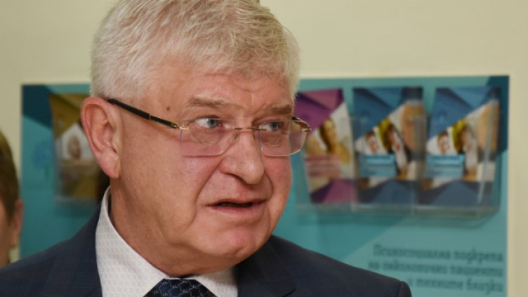 Кирил Ананиев: Брошурата „Любов без последствия“ не трябва да се разпространява в училищата