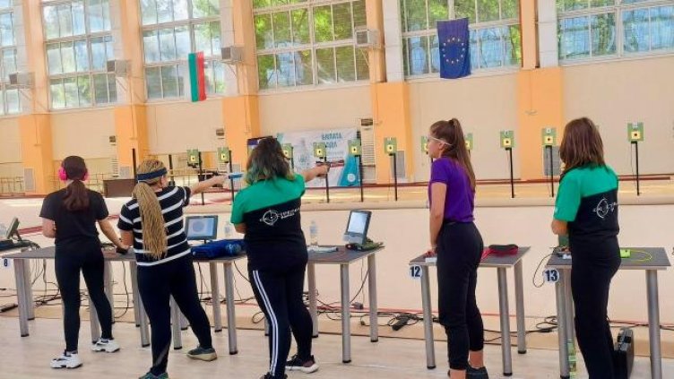 Турнир по спортна стрелба се проведе във Варна