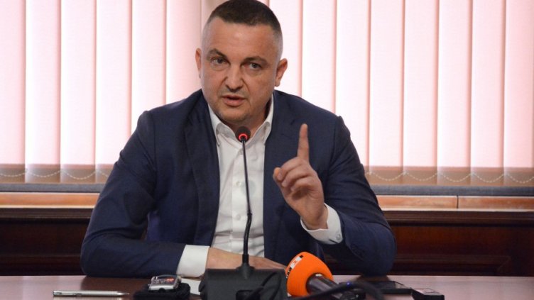 „Златни пясъци” сезира прокуратурата за изявления на Иван Портних