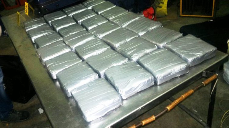 Наши митничари (про)пуснали 16 кг хероин