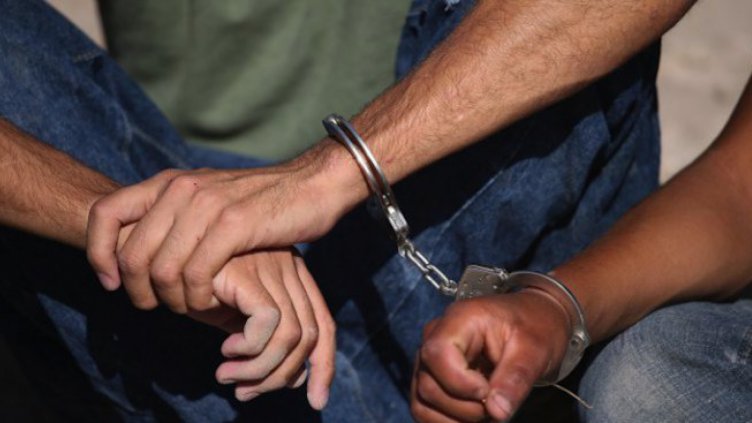 Педофилът-пенсионер Мъзи отново зад решетките