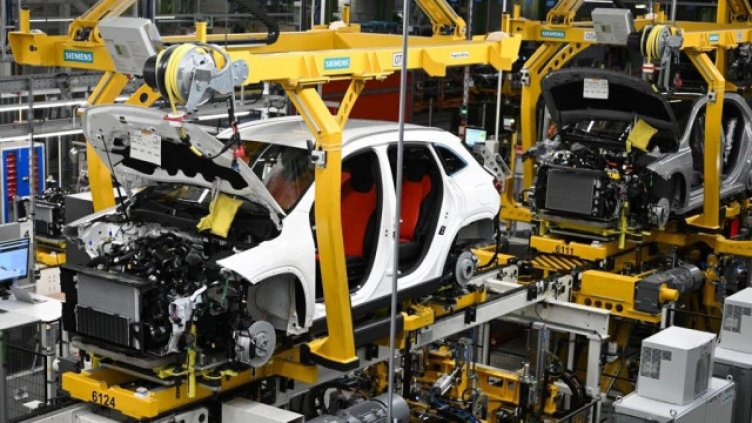 Китай пак ограничи достъпа до редкоземни метали