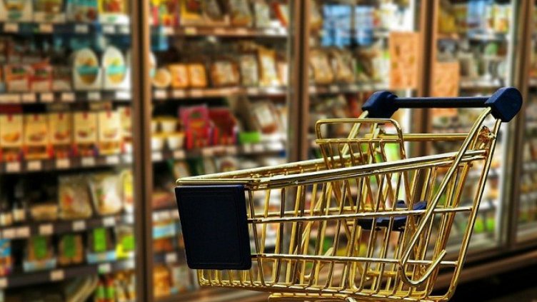 Нехранителни стоки извън срок на годност могат да бъдат продавани, но само ако не крият риск за здравето