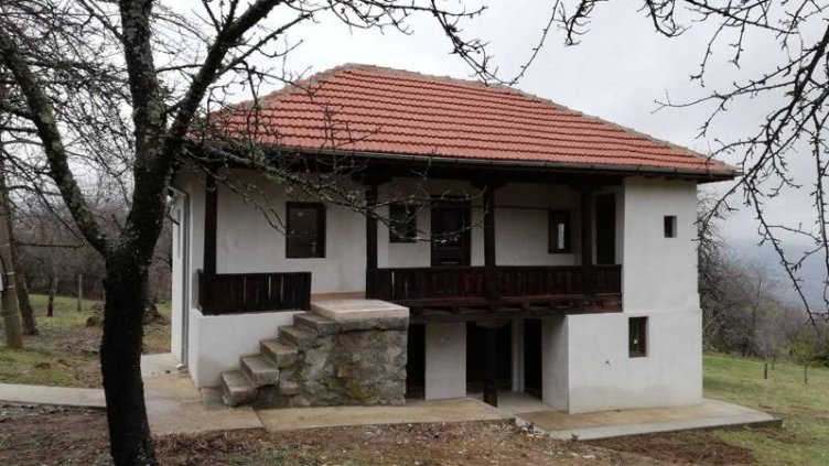 Не стари, младите поемат към село!? Хит са районите около Варна и Пловдив