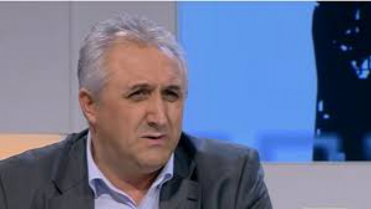 Дикме: Министри и висши служители са измислили схемата за източване на пари с тютюн