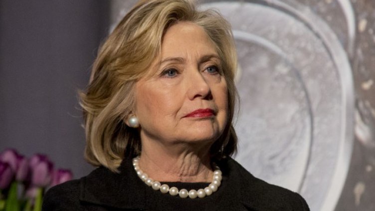 Евакуираха предизборния офис на Клинтън заради подозрително писмо  