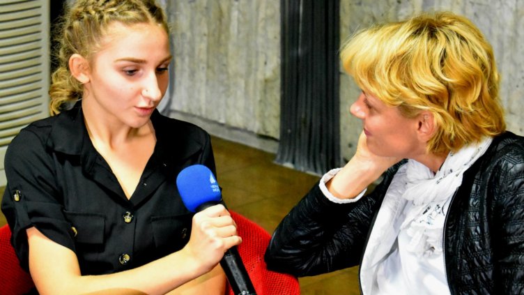 Деца интервюираха Койна Русева във Варна