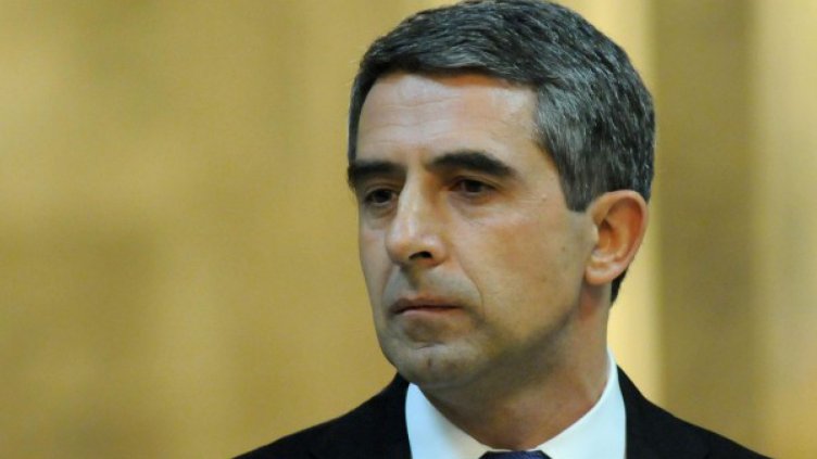 Плевнелиев обяви, че се развежда