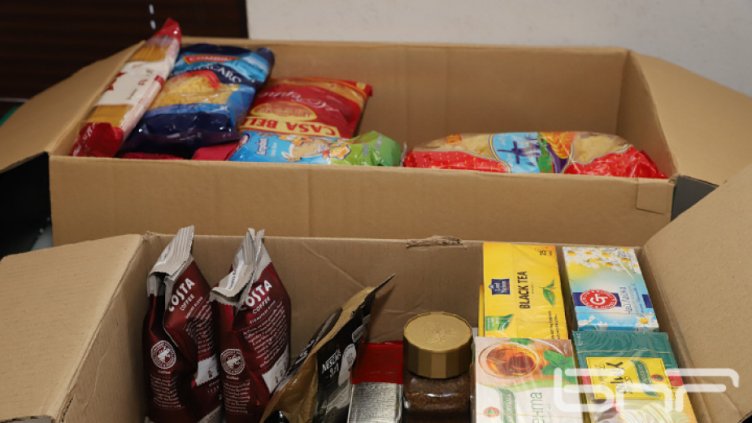 И в с. Оброчище събират дрехи и храни за украинци