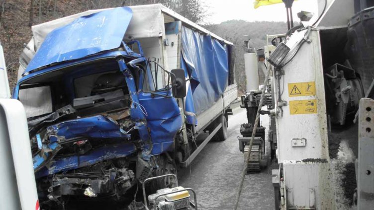 Възстановено е движението на пътя Якоруда-Юндола