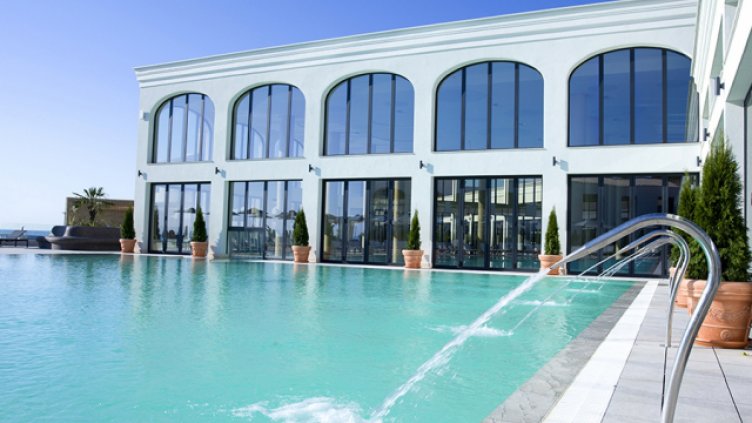 &bdquo;Аquahouse Thermal & Beach&ldquo; номиниран за &bdquo;Сграда на годината&ldquo;