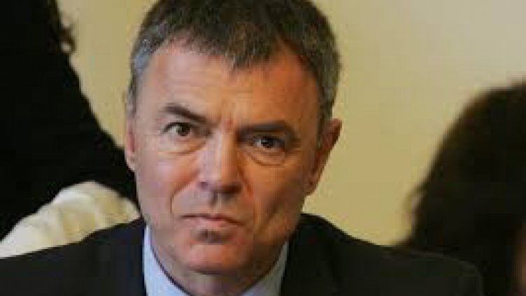 МФ да управлява парите на университетите