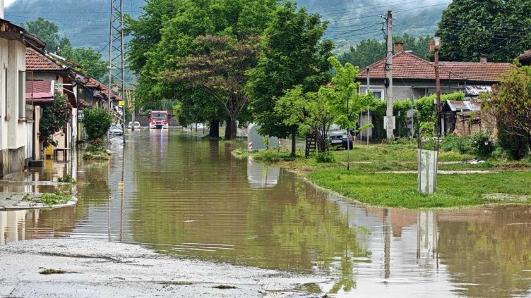 Трима министри ще проверят възстановяването на авариралия водопровод за Севлиево