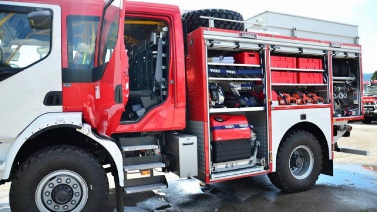 В Шумен се запали цех на бившия химически завод