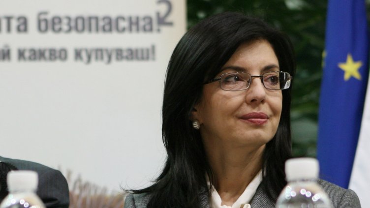 Меглена Кунева:  Всеки труден въпрос се решава чрез образованието