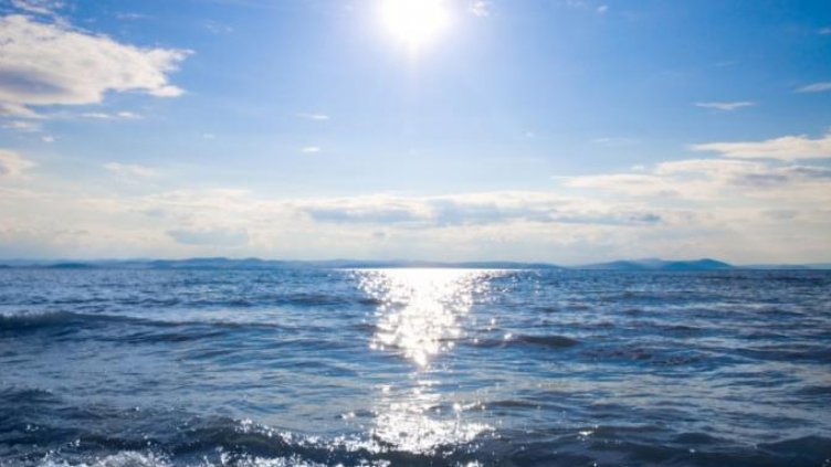 Седмицата ни посреща със слънце