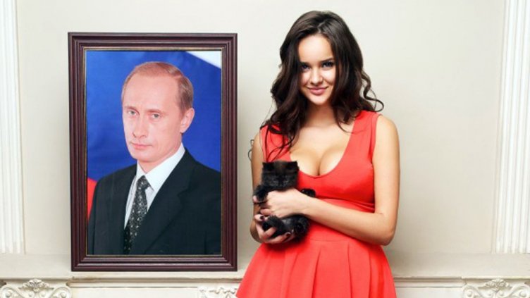 Снимка: East2West