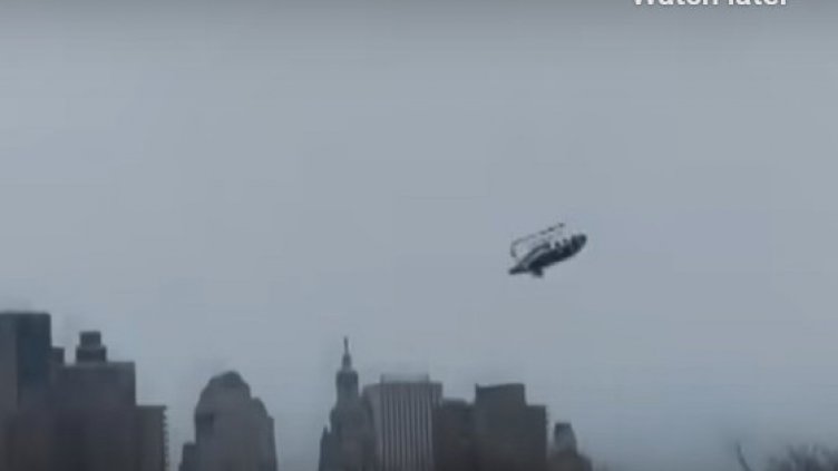 Шеф на "Сименс", жена му и трите им деца загинаха при катастрофа с хеликоптер ВИДЕО