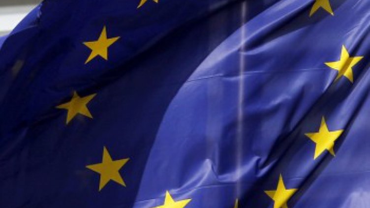 ЕК зад България и срещу гръцкия данък