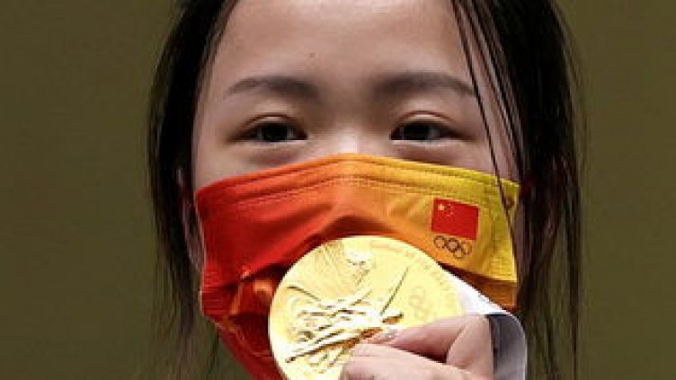Китай мачка на игрите в Токио