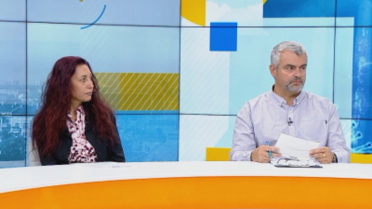 Експерти: Случаите на COVID-19 в училищата са внесени