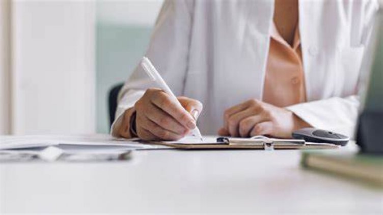 Хартиените рецепти остават и след 1 ноември. Защо?