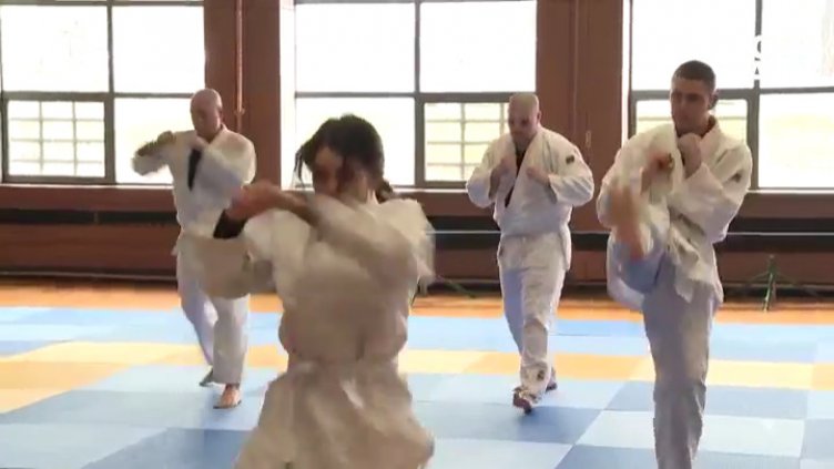 За заплати няма, за слабеене има! 9 млн. заделени за фитнес на полицаите