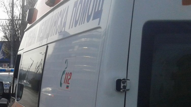 16-годишен загина, удари шофиран от него автомобил 