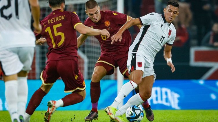 Нов срам за националите по футбол: Паднахме и от Албания