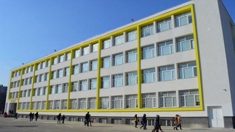 СУ "Найден Геров" във Варна ще има скоро физкултурен салон с размер 708 кв.м