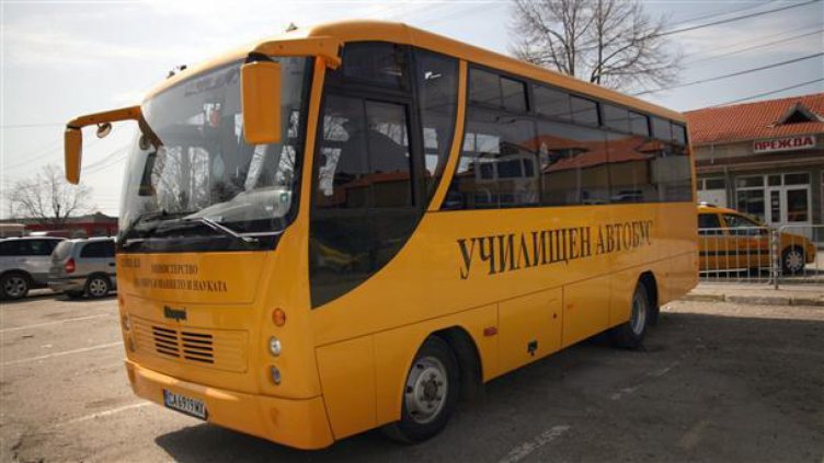 Подготовка за училище: Школските автобуси минават проверки