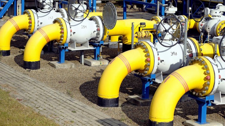 Брюксел призна за проблеми с руския газ за зимата