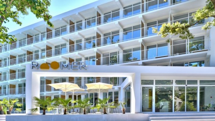 Голяма хотелска верига отваря свой обект на Златните пясъци