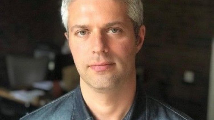 Областният пуска едва 3 от обявените за продажба 19 общински имота във Варна