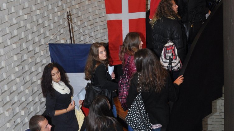 Над 650 варненски младежи проявиха интерес към образованието в чужбина