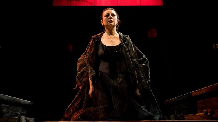 Тъжна вест: Напусна ни примабалерината на Държавна опера - Варна